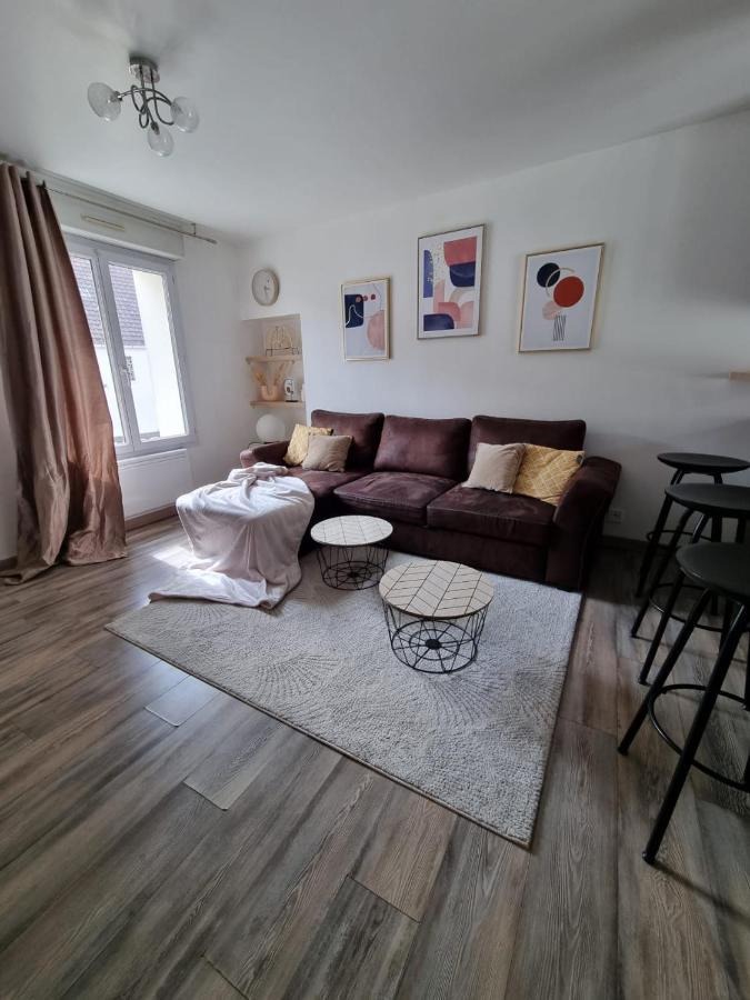 Duplex 40M2 Cocooning Coeur De Ville Avec Parking Neauphle-le-Château Exterior foto